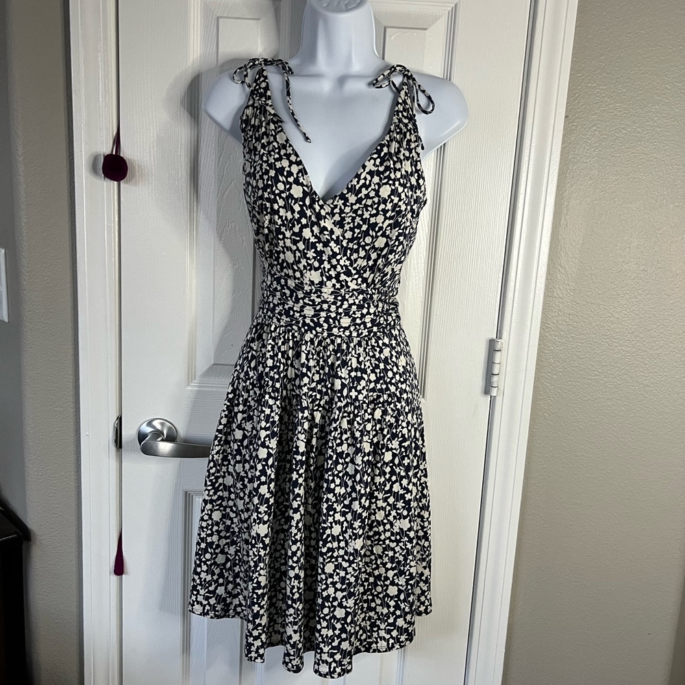 Marc Jacob’s silk cotton dress floral print tie straps knee length size small